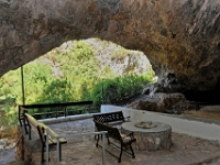 D3X 2464 ji : GRC, Griechenland, Kythira, Höhlenkirche Agia Sofia bei Kalamos, Spilies