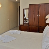 D3X 5884 ji : GRC, Griechenland, Kapsali, Kapsali, Hotel Porto Delfino, Kythira
