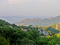 DSC 4905 ji : Bundesstraße M-2 Virpazar-Petrovac, Dorf Gornji Brceli, Bezirk Bar, MNE, Montenegro