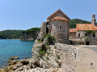 DSC 4000 ji : Budva, Stari Grad, Gemeinde Budva, Kirche St. Sava, rechts Kirche St. Maria, MNE, Montenegro