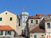 DSC 2570 ji : Bezirk Herceg Novi, Herceg Novi, Stari Grad, MNE, Montenegro, Nikola Djurkovic Platz, Sahat Kula