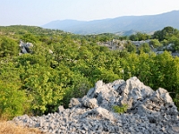 DSC 1935 ji : MNE, Montenegro, Bezirk Niksic, Nebenstrasse Niksic > Ostrog, Niksic