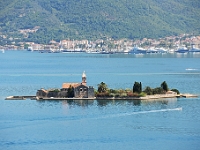 DSC 2318 ji : bei Roadovici, Bezirk Tivat, Insel und Kirche Gospa od Milosrda, der Barmherzigkeit, MNE, Montenegro